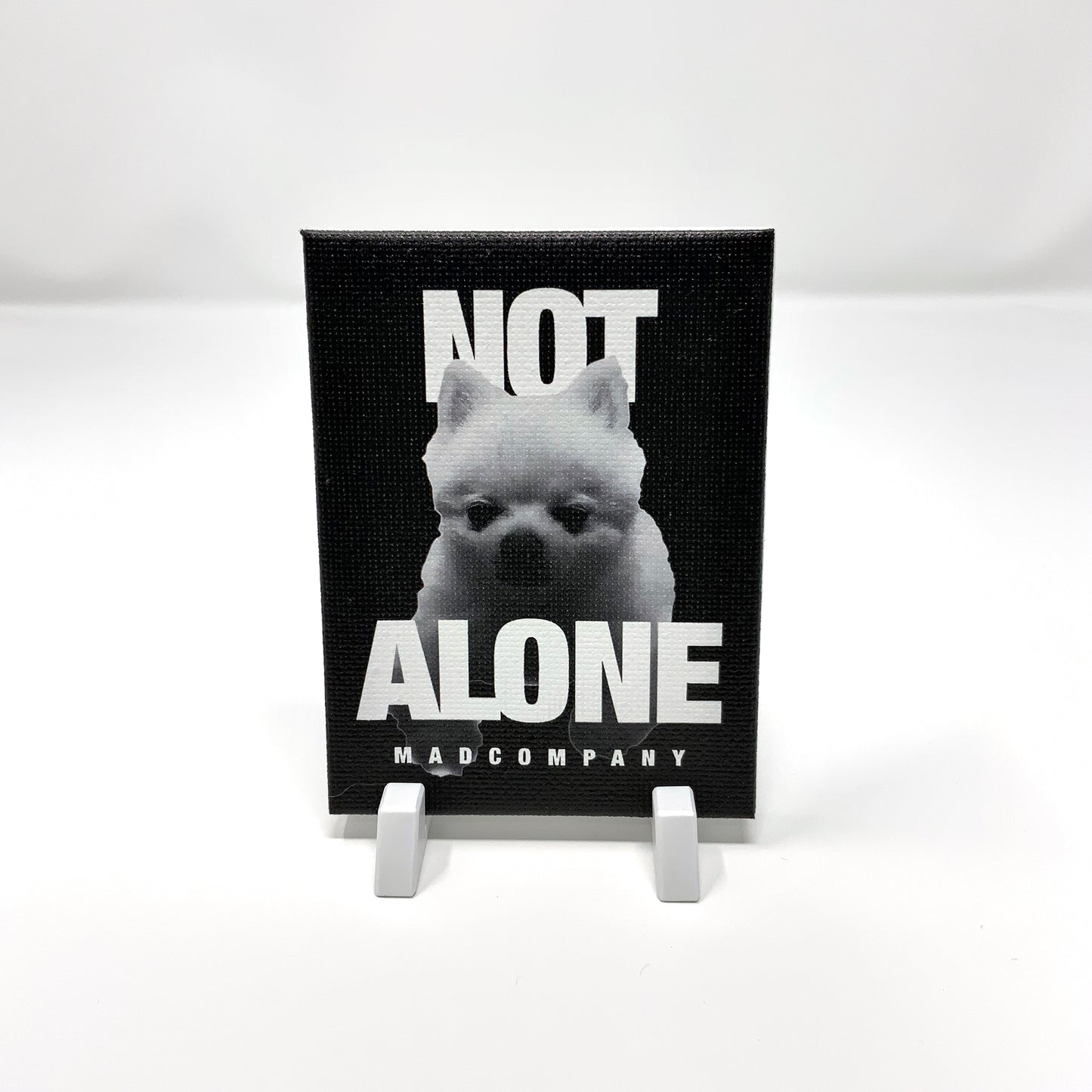 NOT ALONEミニキャンバスマグネット