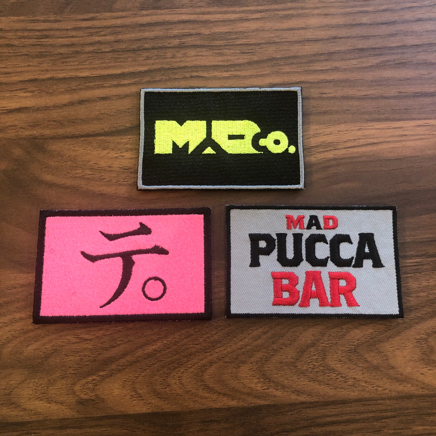 着脱ロゴ搭載 ウエストポーチ